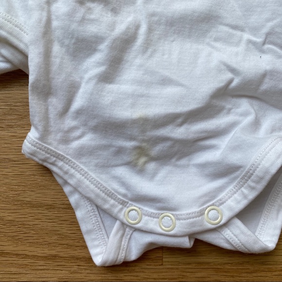 Set of 4 Grace baby & child onesies with ruffle - Picture 3 of 7